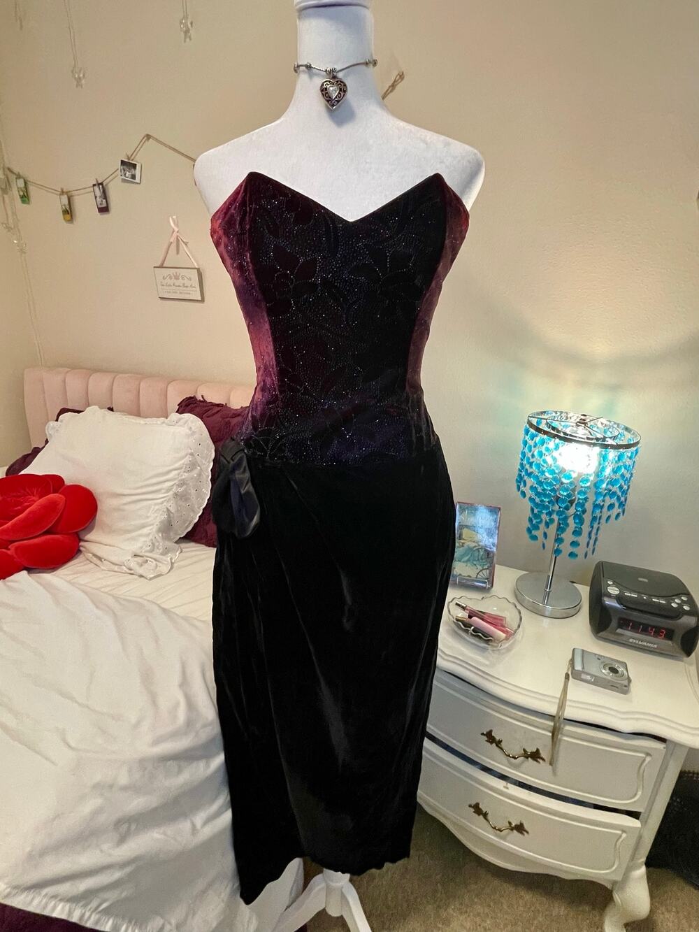 Scott McClintock vampy goth velvet vintage dress